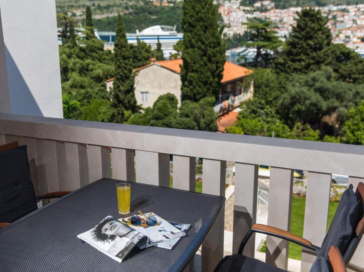 Enigma Villa