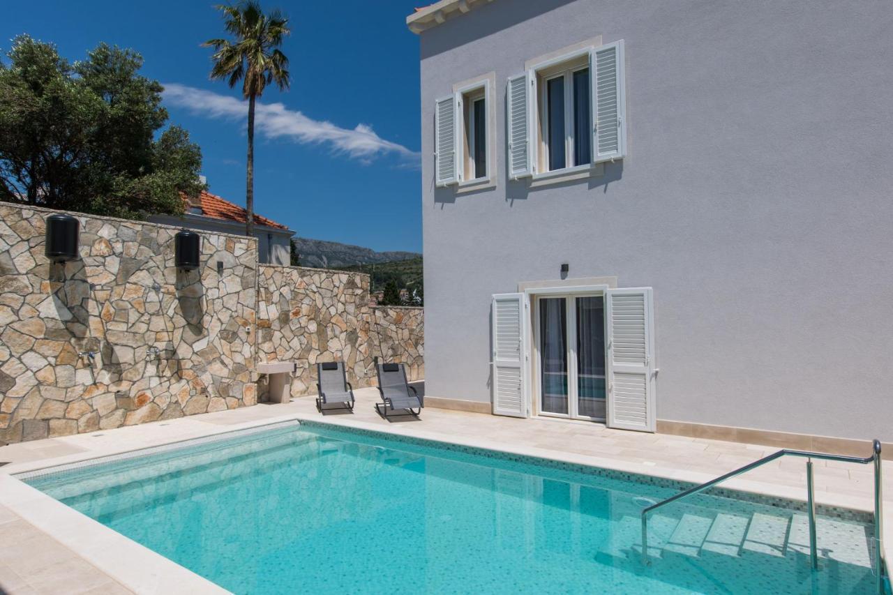 Enigma Villa *
