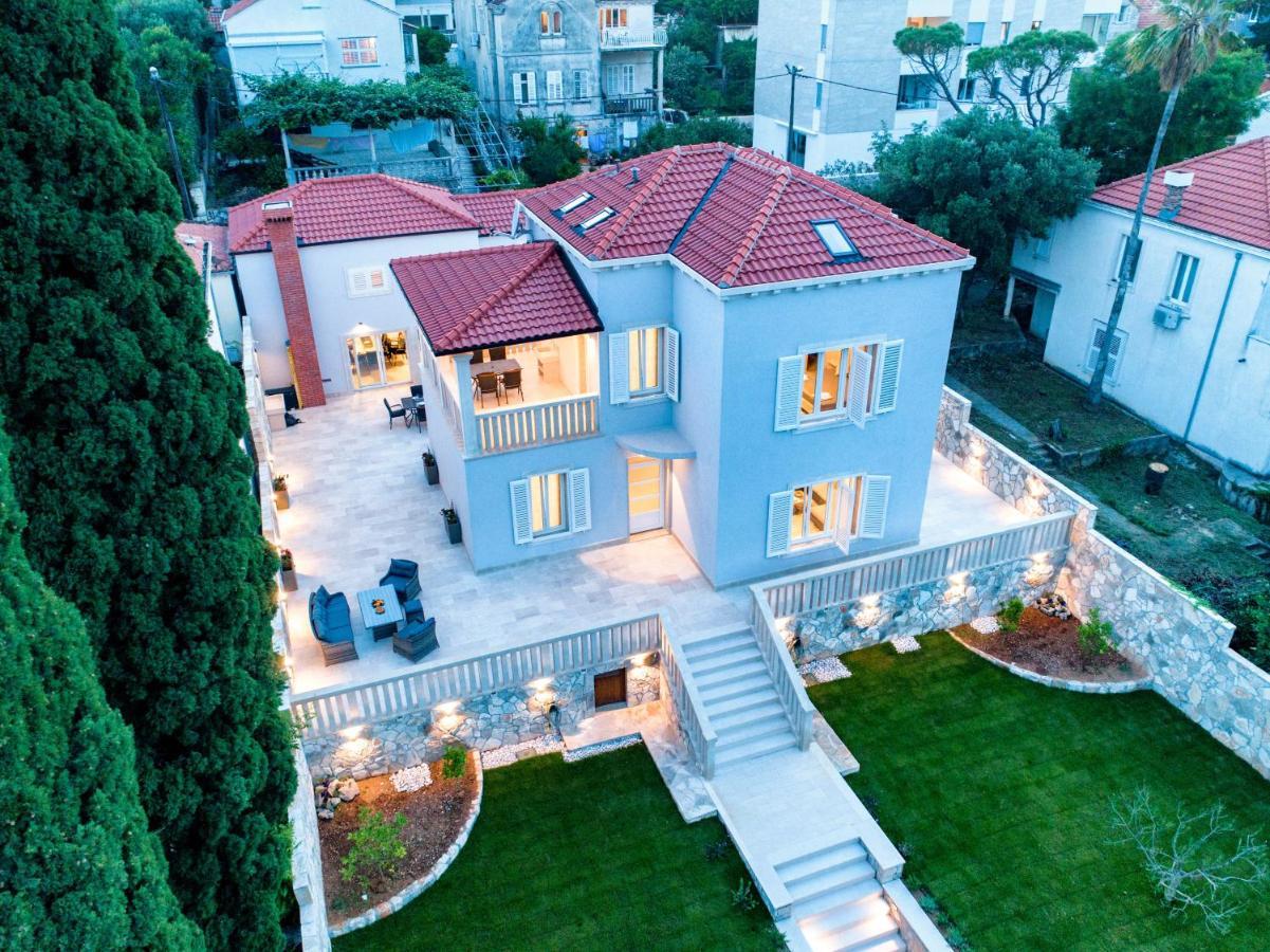 Enigma Villa *