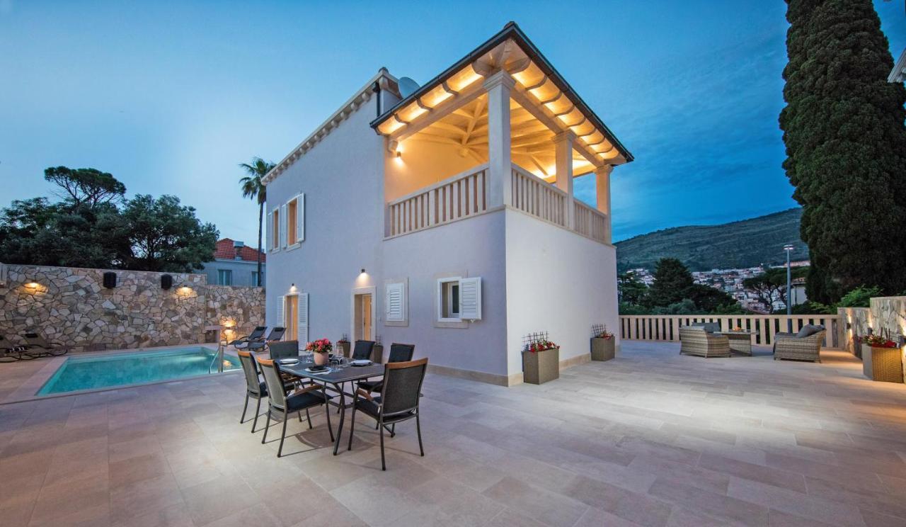 Villa Enigma *