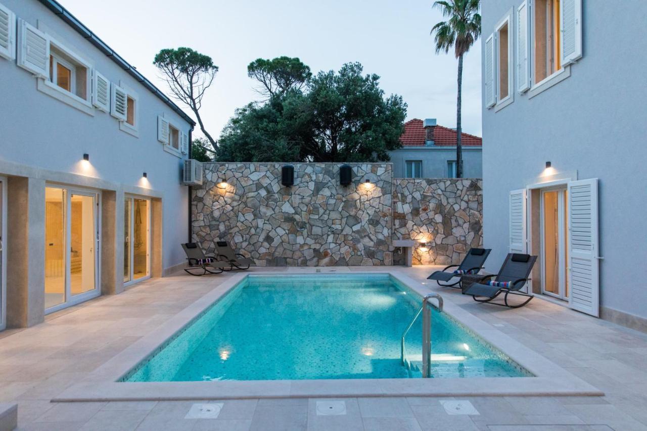 Enigma Villa *